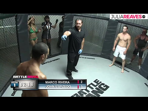 ❤️ Ultimate Fighter akimtosa msichana nambari baada ya pigano ulingoni Pononi kuu kwa sw.hochu-sex-tomsk.ru ❤