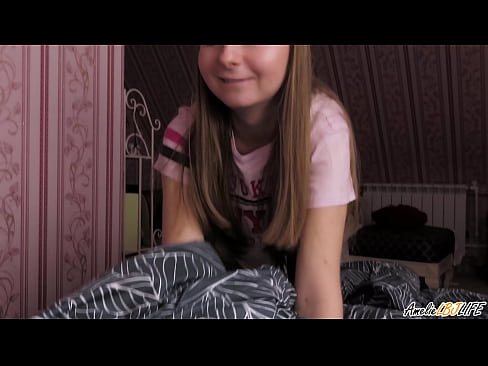 ❤️ Blondie Anamnyonya BFF wake Sana na Kupata Kinywa Chake Pononi kuu kwa sw.hochu-sex-tomsk.ru ❤